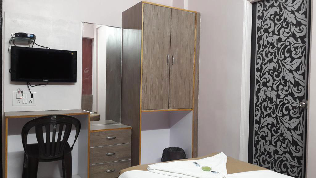 Regular Room 2